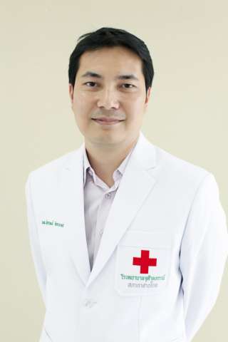 Assistant Professor  Chakkapong Chakkabat,M.D.