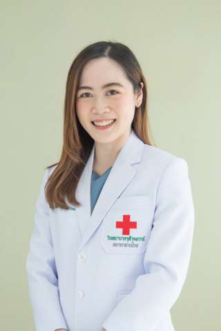 แพทย์หญิงกานต์สิรี เบญจางคประเสริฐ